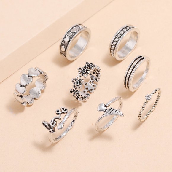 Hearts & Flowers 8  piece Ring Set - Picture 2 of 3